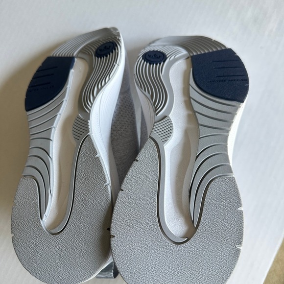 Peter Millar Tellustride Sneakers MA24EF90 Platinum Casual Slip On Size 8‎ NWOB - Picture 6 of 9